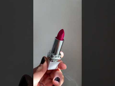 London Copyright Creamy Matte Lipstick Collection - video showcasing shade Audacious