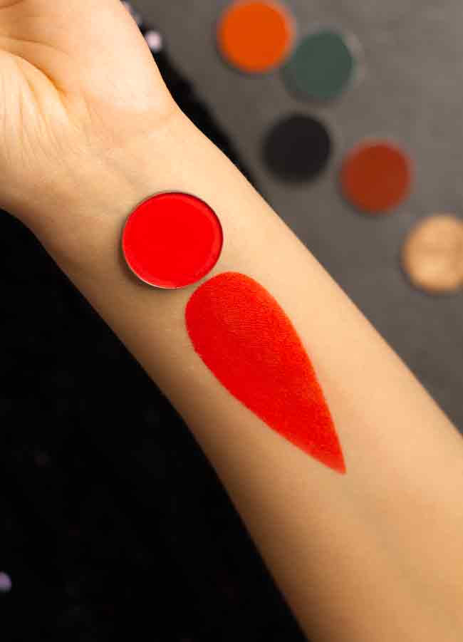 London Copyright Single Refill Shade - Wildfire - colour arm swatch