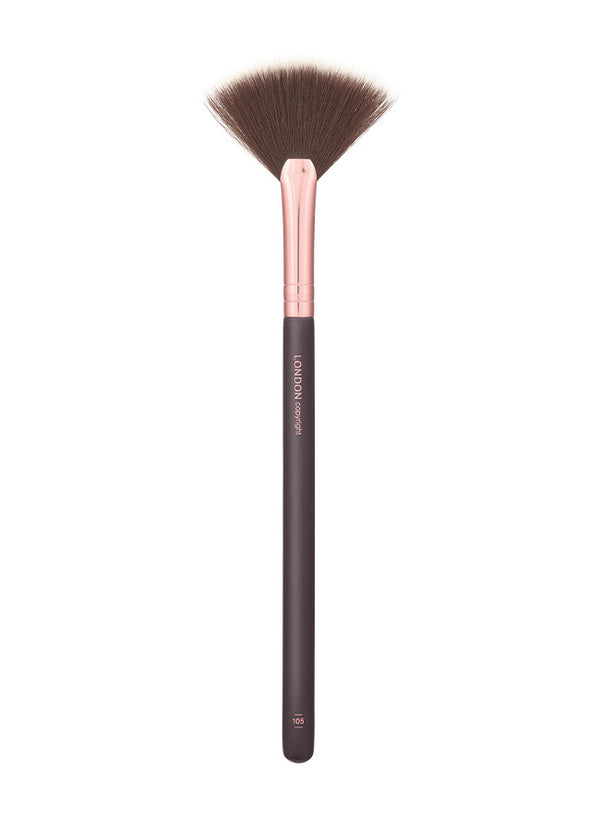 Medium Size Fan Shape Makeup Brush