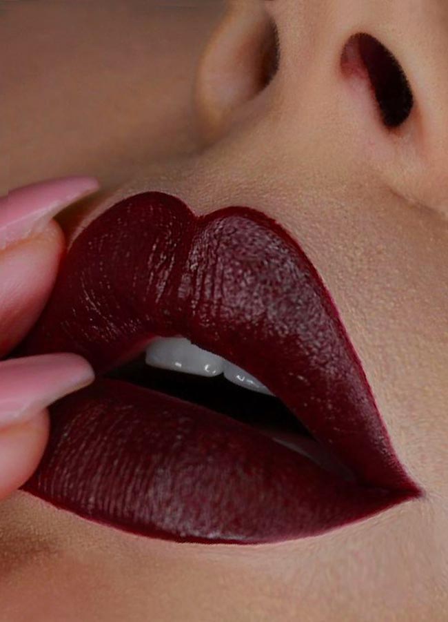 Burlesque (plum shade) lipstick swatch